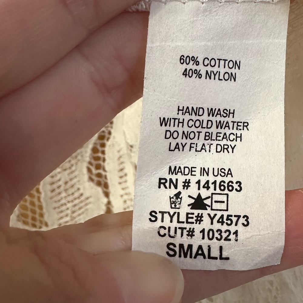 Open lace cardigan Size small - Picture 3 of 7